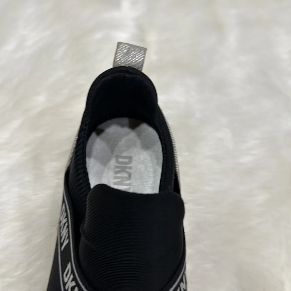 DKNY black slip on tennis shoe size 3